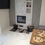 Apartment K & V Amfiklia